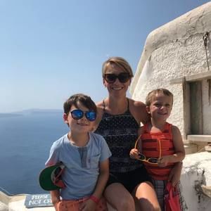 Meet your Posher, Angela